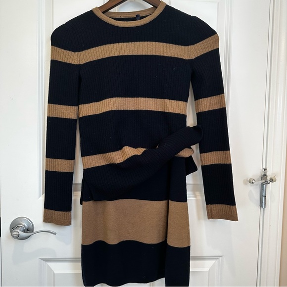 SOLD! on eBay S MAX MARA Label-cut Virgin Wool Stripe Sweater&Skirt SET Size:US4 - Picture 10 of 16